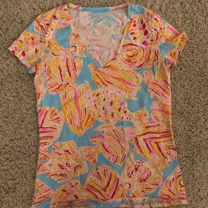 Lilly pulitzer V-neck T-Shirt